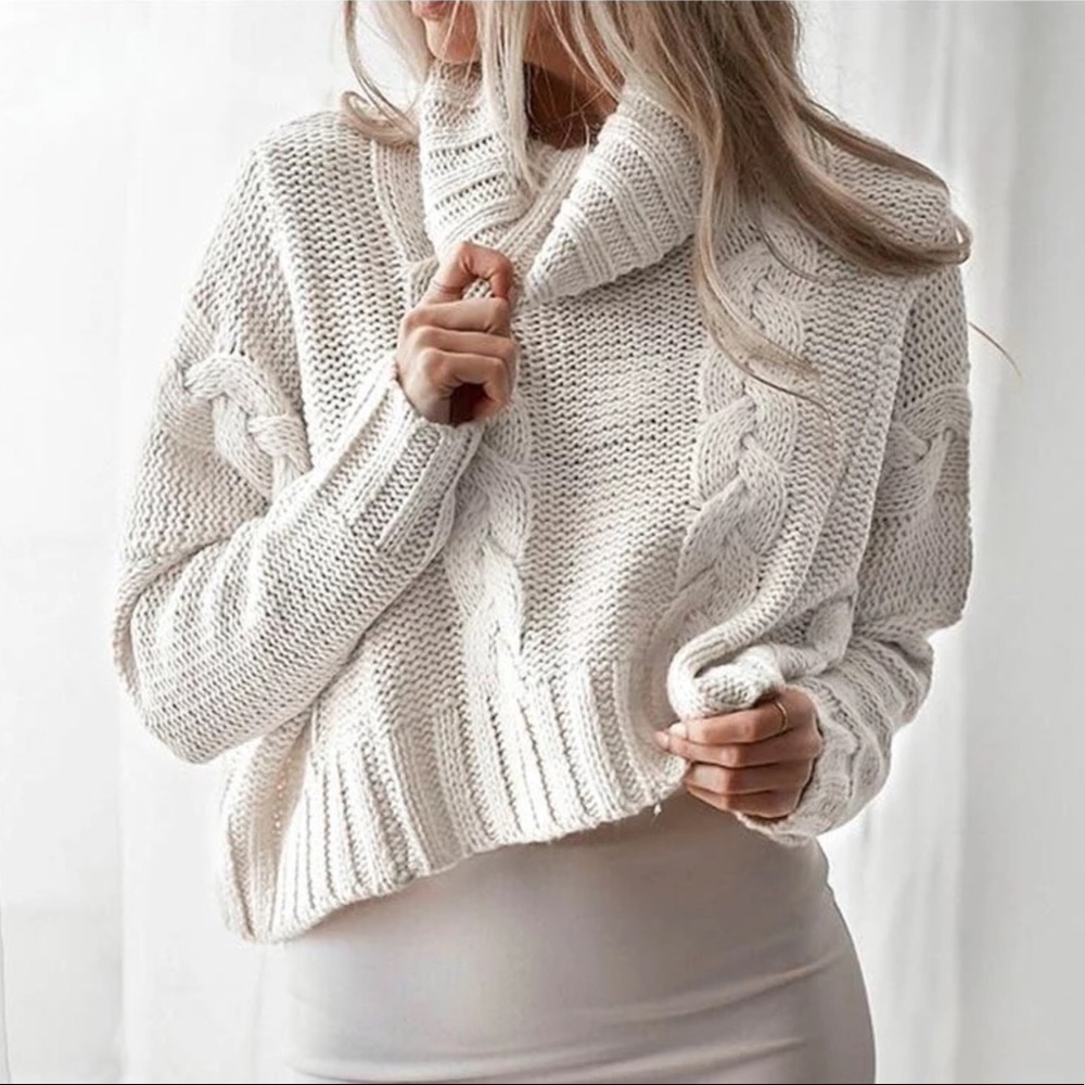 Authentic Beautiful Thick Sweater.